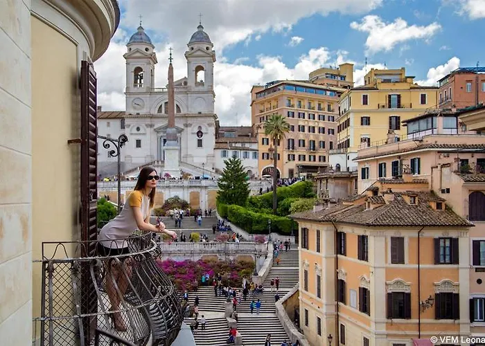 At The Spanish Steps View Roma