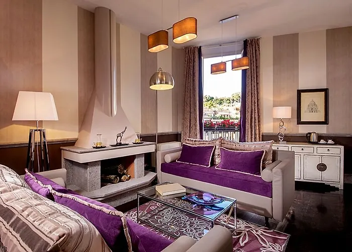 The View At The Spanish Steps Hotel 5*